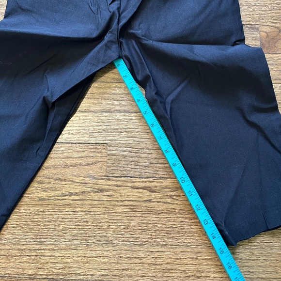 Lee Skimmer Mid Rise Slim Fit Black Capri Size 4 NWT - Picture 3 of 10